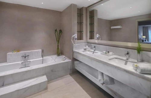 Makadi Bay Hotel | Relax & Play – All-Inclusive 5★ Resort with Golf, Water Park & Beach Access