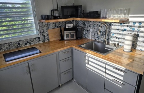 Bravos de Boston House | Casa Anastasia - Entire Home - Your sanctuary in paradise.