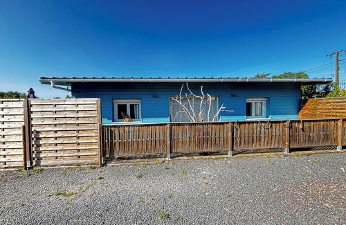 Valambray House | Côte de Nacre Cottage – Private Jacuzzi & Country Charm in Normandy