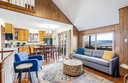 Ridgeway House | Stone Cabin with Amazing Views, Hot Tub, Fire Pit and Game Room Perfect for Your Gerrardstown, WV Getaway