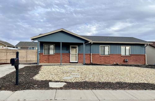 Cimarron Hills House | Rare Find! Cozy Springs Getaway - Close to Base!