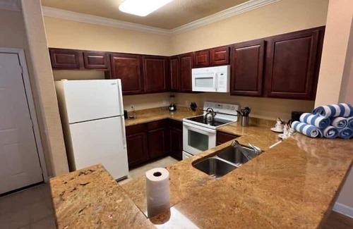 Davenport Condo | Relaxing 3Bed Condo in Tuscana Resort-3SLTCO3
