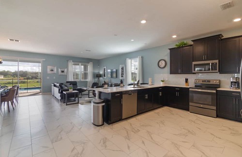 Davenport Condo | Lovely Pool Home with Spa and Game Room-1620MC
