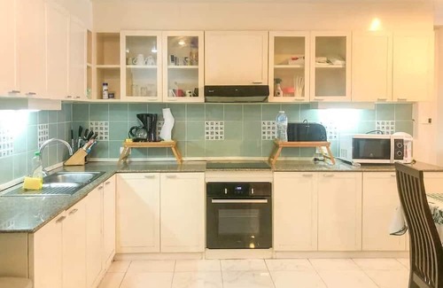 Bouvet Island Apartment | 2 bedroom apartment, best location, Central Patong