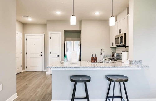 Fort Myers Apartment | Vantage 2BD 10 - Two Bedroom Apartment, Sleeps 4