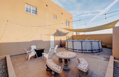 San Felipe House | 16-Guest Oasis Pool, Grill & 4 Mins to Malecón!
