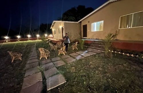 Piparia Cottage | Delight farm stays