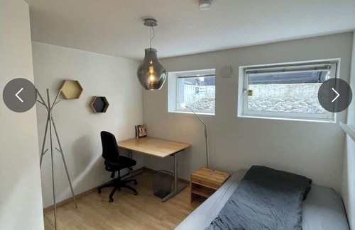 Sandnes Bed & Breakfast | Centralized & Cozy Room available for a relaxed stay with Free parking and WiFi