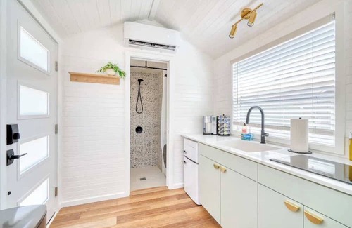 Overlook Apartment | Teal & Terrazzo: Bright Portland Tiny Home