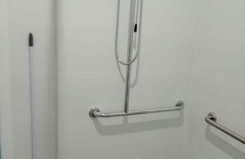 Redbank Plains Apartment | Private Apartment unit fully furnished