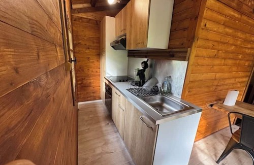 Entre-deux-Eaux Ski Chalet | Chalet in the heart of nature