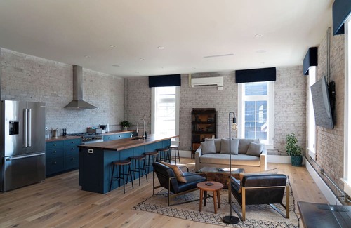 Johnstown House | 3 King Suite Historic Renovated Building in Wonderful Johnstown, OH