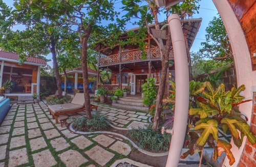 Pochomil House | Beachfront 1-of-a-kind house w/AC, Pool, Wifi, ATV
