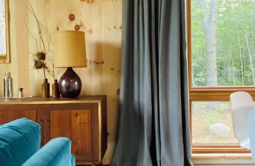 Sedgwick Cabin | The Cabins at Currier Landing Cabin 3: Pine