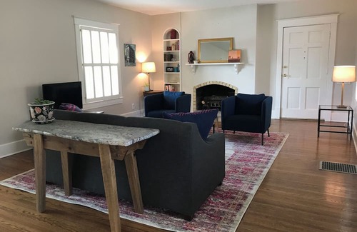 Germantown Cottage | Tyler Park Cottage in the Highlands