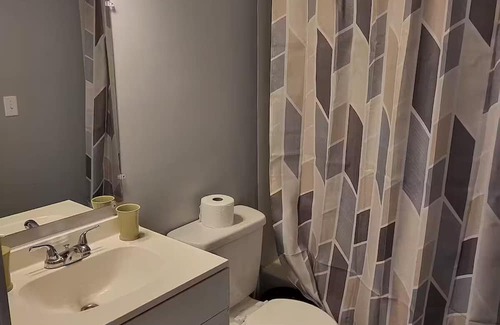 Martinsville Apartment | Pet Friendly apt Near WEC and Roberts Center
