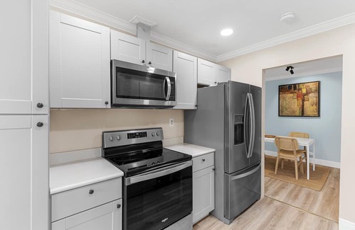Tamarac House | Lakefront 3BR Home in Tamarac – Peaceful Views & Cozy Comfort