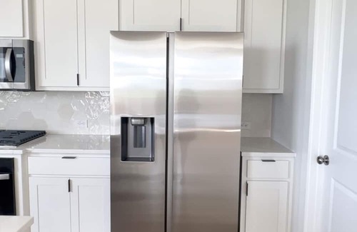 Weston House | The Chestnut 3-bedroom house in Celina with AC, WiFi
