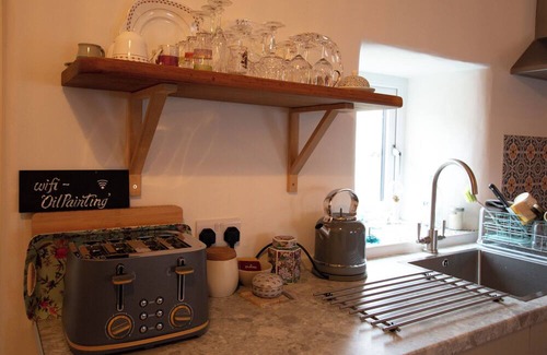 Carndonagh Cottage | A beautiful, tastefully restored Irish cottage, in the centre of Inishowen.