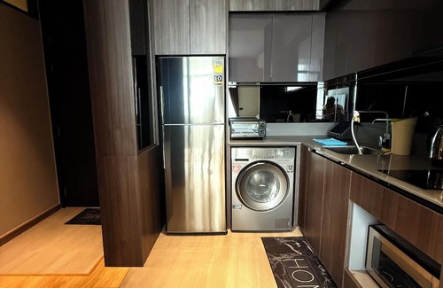 Ekkamai Apartment | Japanese apt in Bangkok with AC, WiFi