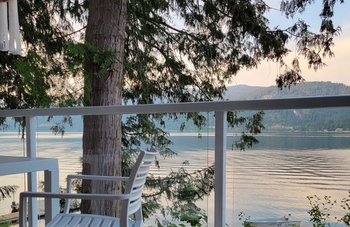 Christina Lake Cabin | Whitehouse Cottage - our treasured piece of paradise!