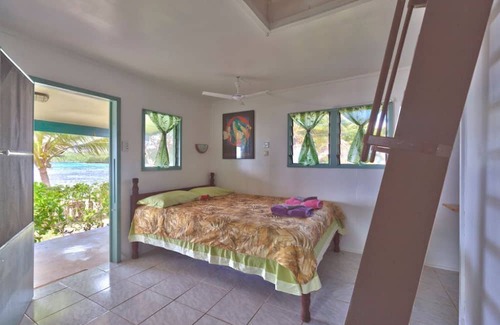 Matamaka Apartment | Charming 2-bedroom studio in Talihau with private beach