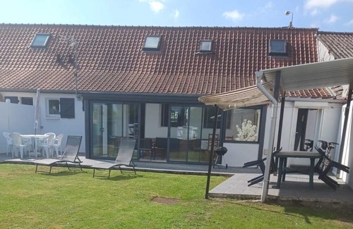 Crecy-en-Ponthieu House | 5-person gite with veranda and enclosed grounds in crecy en ponthieu