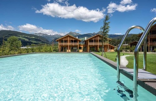 Naz Sciaves Ski Chalet | Kessler's Mountain Lodge