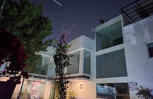 Cuautitlan Izcalli Apartment | Centrally located apartment in secure subdivision, 5 min from FORD, 40 min from AIFA.