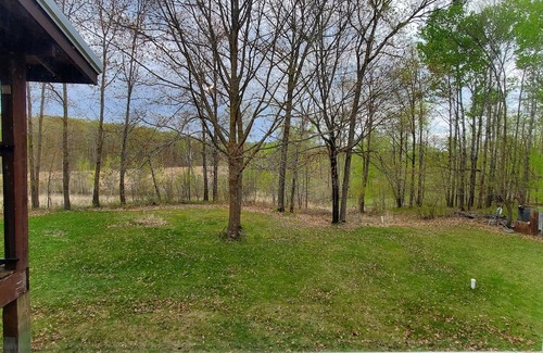 Osage Cabin | Simple log cabin ready for boats, horses, and you!