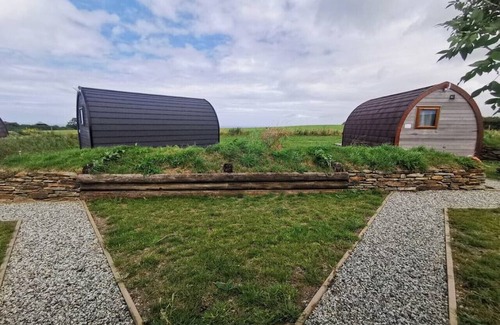 Port Isaac Cabin | Stunning Glamping4- Seaview-Dog Friendly-All year