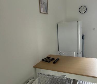 Vieux Vichy Apartment | Appartement avec balcon