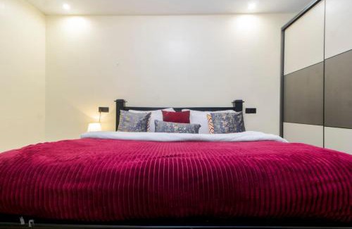 Thompson Estate Apartment | Cozy Urban Oasis