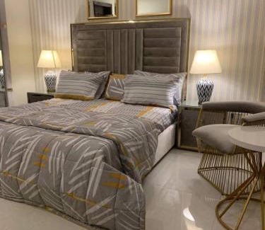 Lahore Apartment | 1 Bed Ultra Luxury Apartment XY21