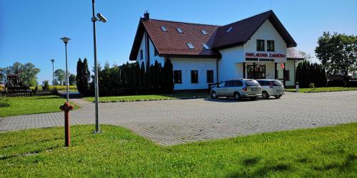 Grabiny-Zameczek Hotel | Pawlakowa Zagroda