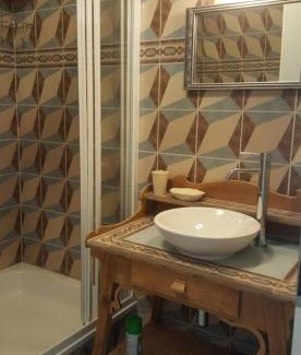 La Bourgogne Bed & Breakfast | Studio, entrée par terrasse