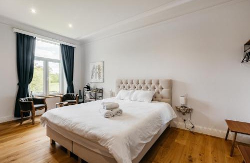 Tinlot House | Nuit romantique au château de Saint Vitu vue sur le parc 103
