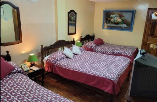 La Mariscal Hotel | Hostal Viena