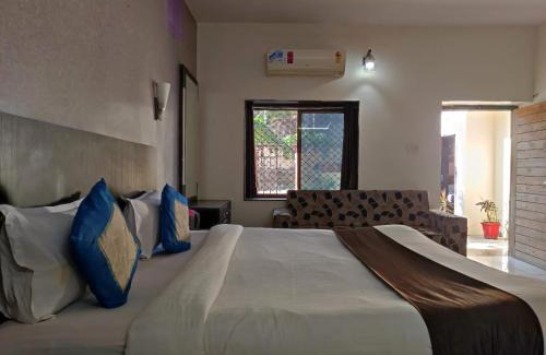 Mount Abu House | Laxmi Villa