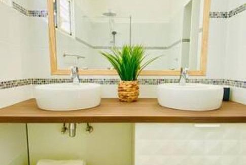 Cul de Sac House | Beautiful suite S17, pool, next to Pinel Island