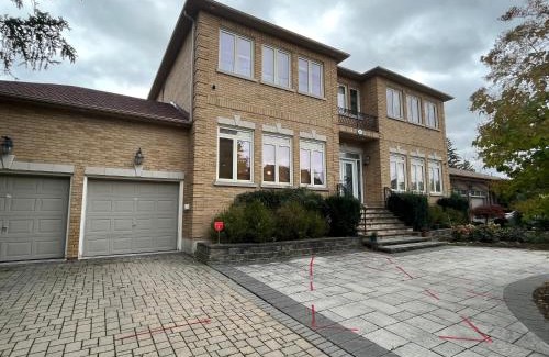 Thornhill House | Jimmy's house