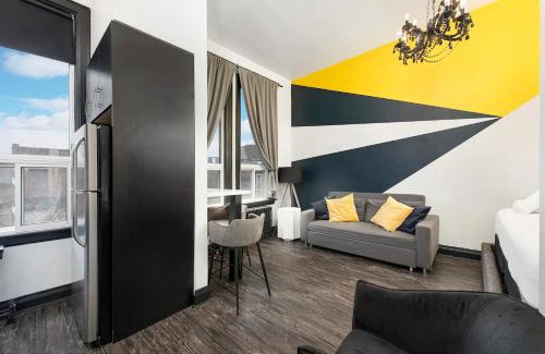 Fashion District Hotel | Making Memories - Queen Street