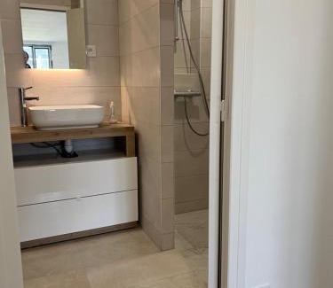 Montreuil Apartment | MyMaisonnette Montreuil