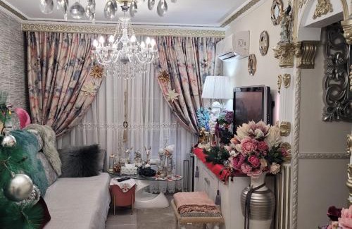 Distrito Sur House | Shared accommodation a room with a view of the garden