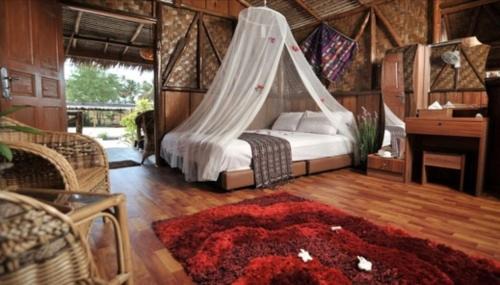 Berakit Cabin | Bintan Brzee Beach in Bintan Island - Bungalow 4