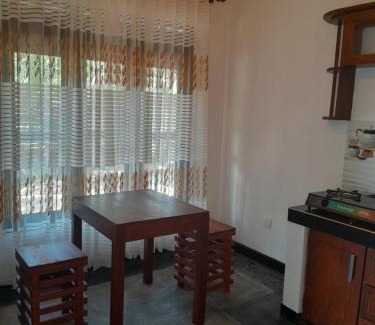 Kamburugamuwa Apartment | Mirissa Sylph family guest