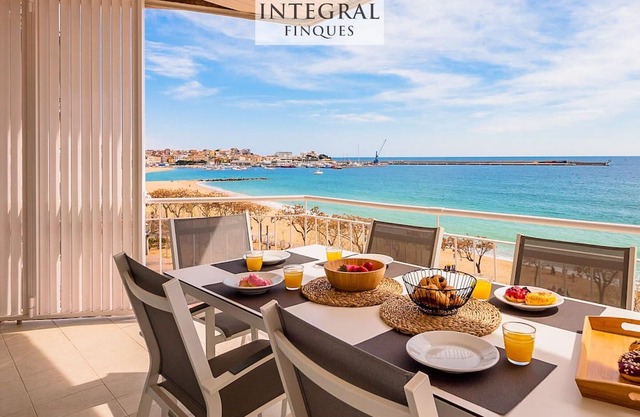 Apartment Palamós, 4 bedrooms, 8 persons