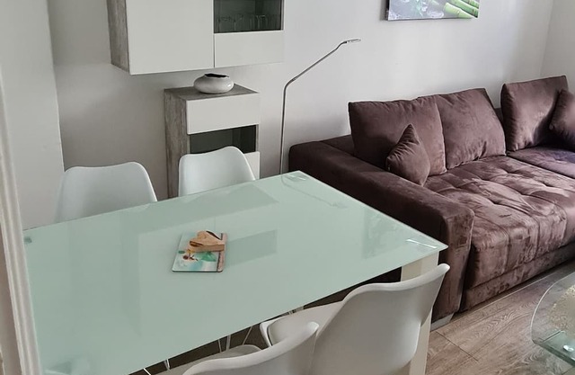 Summer offer!charming Jugendstielappartment, Stuttgart City on Marienplatz