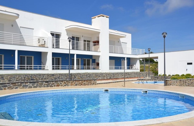 Beautiful apartment in the tourist area of Aljezur, overlooking to the Beach