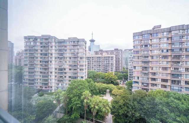 Tyms Modern 1BR APT Gubei Carnival Court